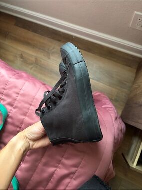 Black Shoes